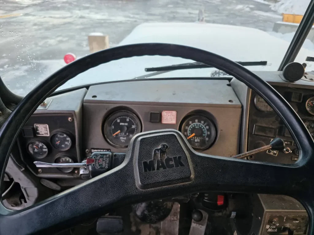 9086445163333889815