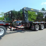 MANITOU ON PUP TRAILER 02
