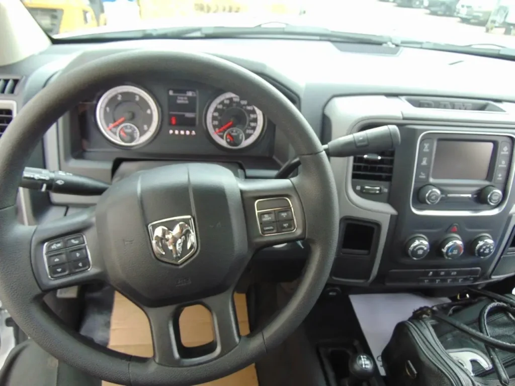 NEW DODGE 5500 CAB & CHASSIS 6