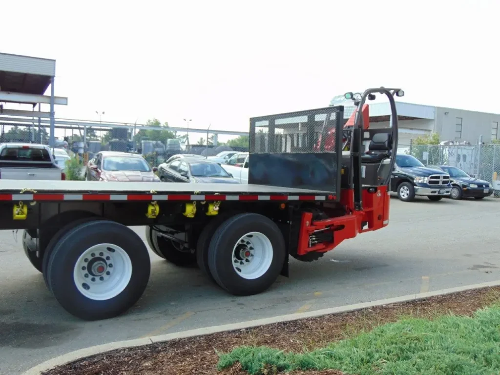 NEW – 25′ 3 AXLE PUP TRAILER ONTARIO SPIFF CERTIFIED WITH MANITOU TMT 55 4