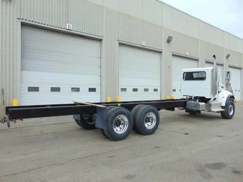 NEW – PETERBILT 348 CHASSIS – CUMMINS 390 HP – AUTO 8LL 2
