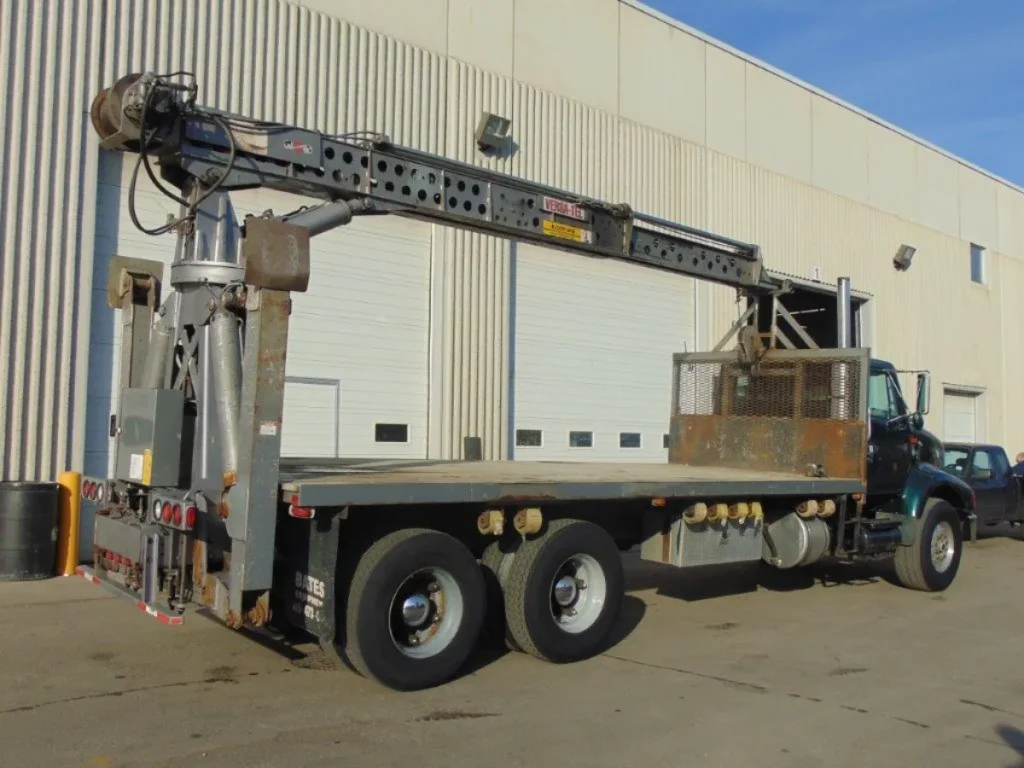 1999 INTL W USTC 150 26 03