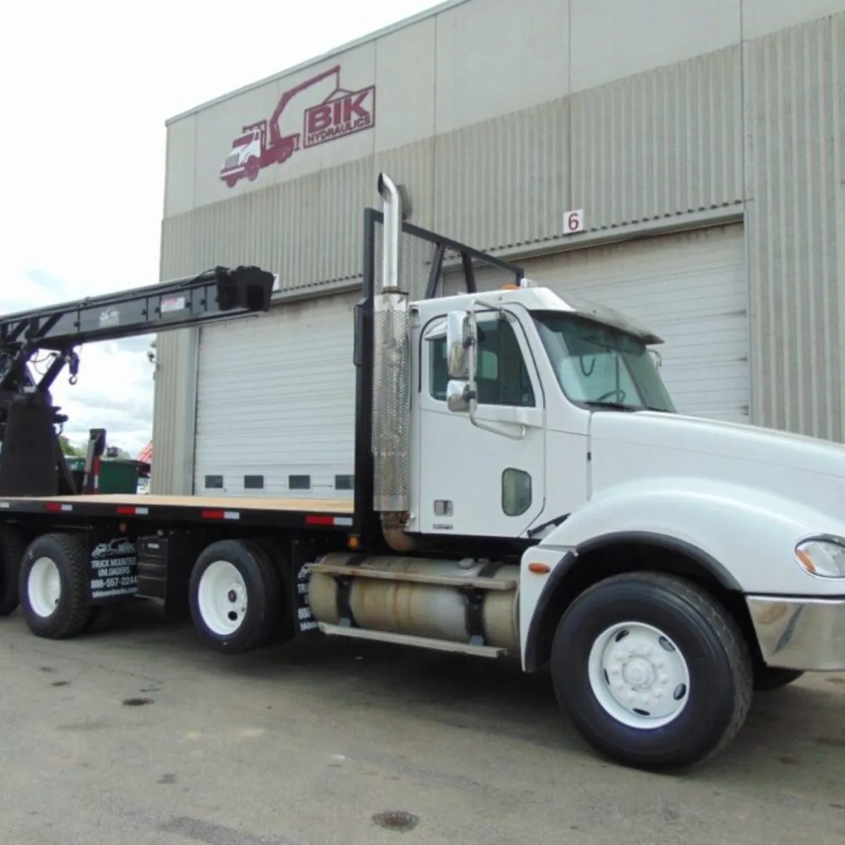 2003 FLINER W STEELMASTER 01 700x700