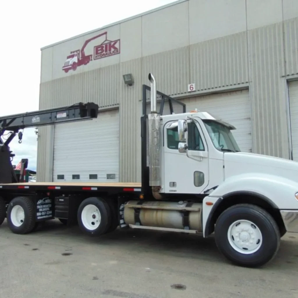 2003 FLINER W STEELMASTER 02 700x700