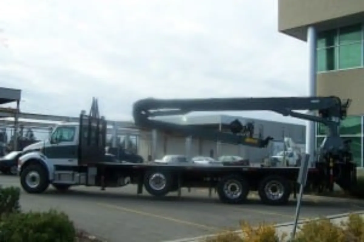 2009 STERLING W ATLAS 300 001