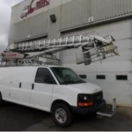 2010 GMC W VAN LADDER 01