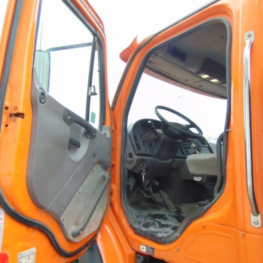 2012 FLINER W MANITOU TMT 55 07 700x700