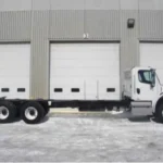2017 FREIGHTLINER M2 106 STD 03