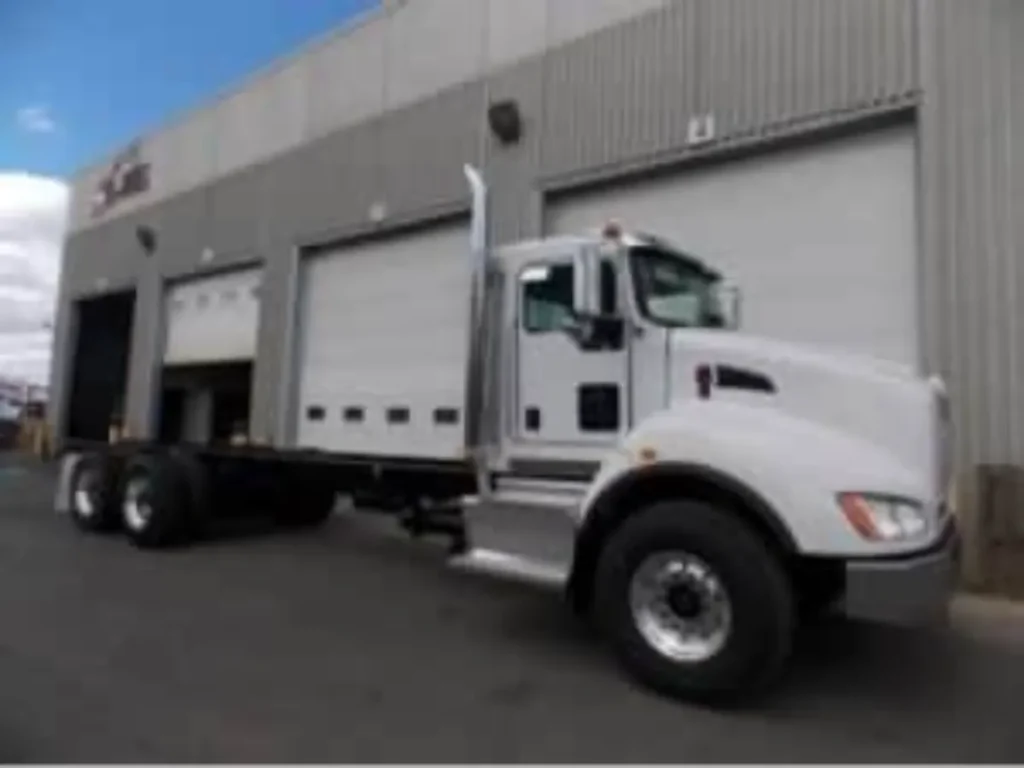 2018 KENWORTH T440 02
