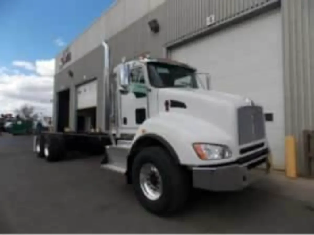 2018 KENWORTH T440 03
