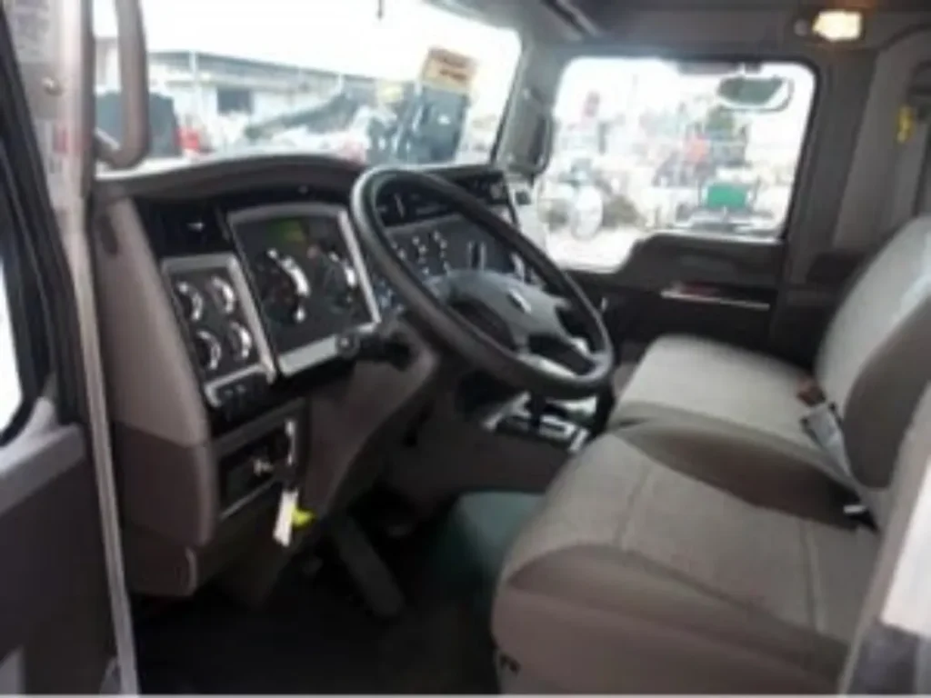 2018 KENWORTH T440 05