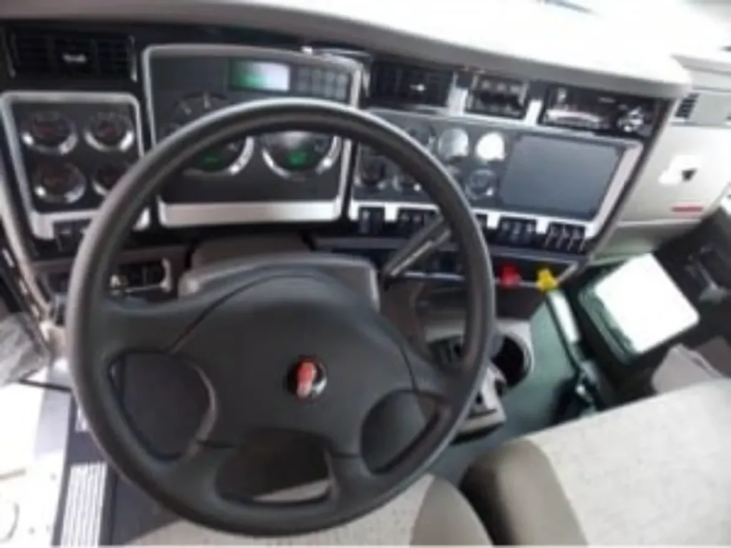 2018 KENWORTH T440 07