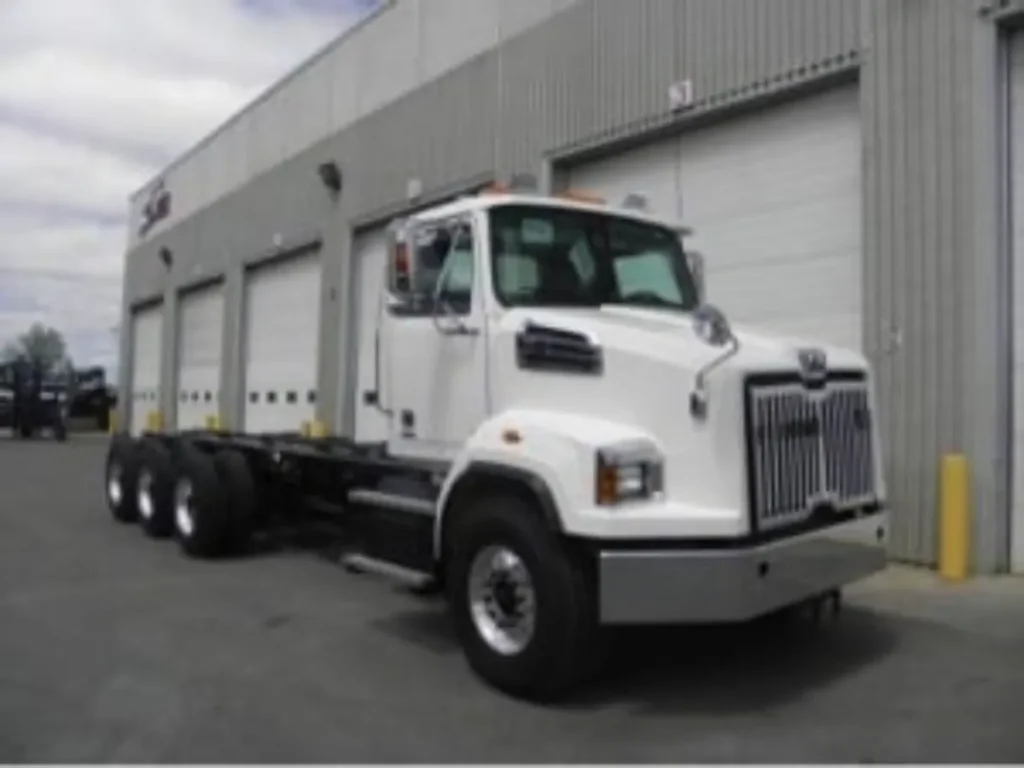 2018 WS 4800 TRI DRIVE 03