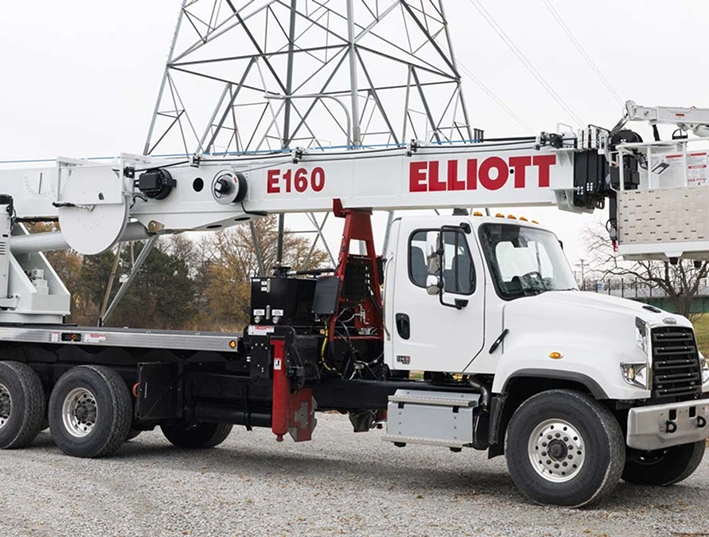 E160