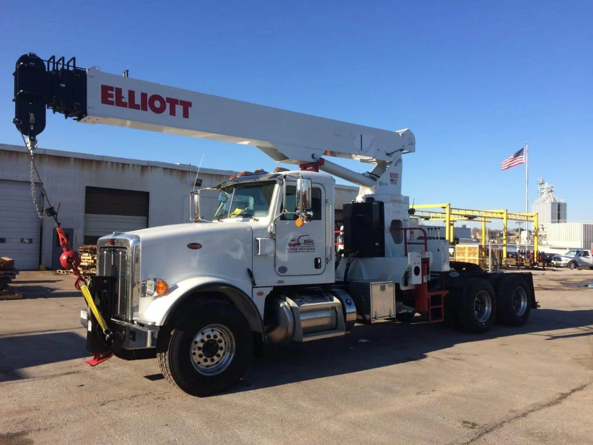 ELLIOTT 1881 ON 2017 PETERBILT 02