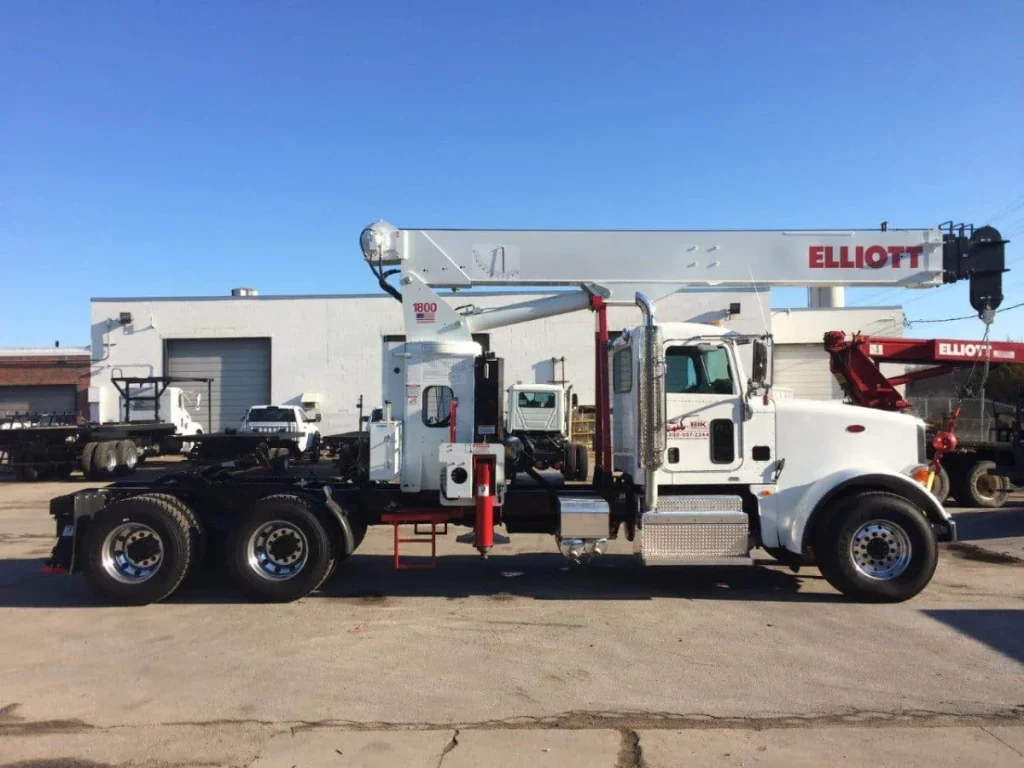ELLIOTT 1881 ON 2017 PETERBILT 03